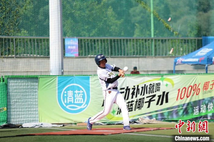 莞台杯慢速垒球邀请赛在东莞开幕 两岸24支队伍