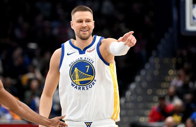 勇士未来或走第三条路：微操补强保留争冠希望